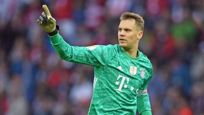 Manuel Neuer được xem là xuất sắc nhất trong những thủ môn cao nhất thế giới