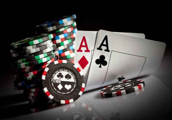 cách chơi bài poker trong đánh bài casino trực tuyến