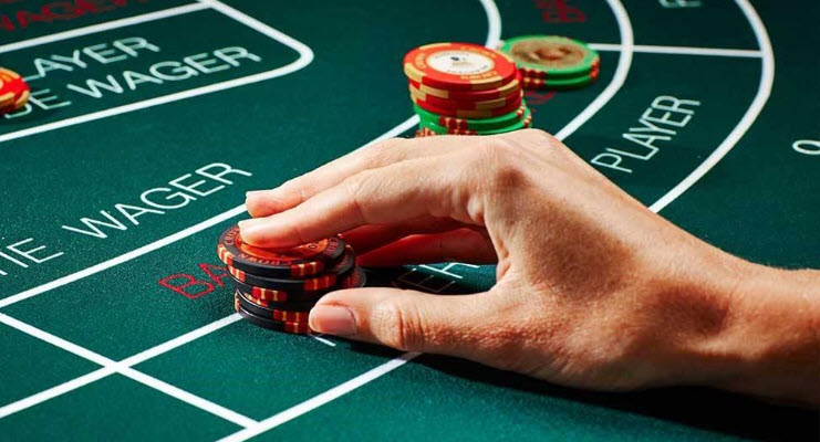 Tiền trong casino đã được xuất hiện từ rất lâu trong lịch sử